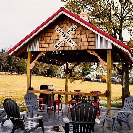 Villa Bourbon Trail: Caboose On The Farm Lawrenceburg Exterior foto